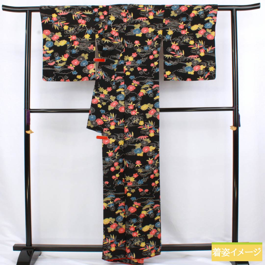 Komon (small pattern) silk, S rank, length 158.5cm, sleeve length 65.5cm, lined, stencil-dyed, pine, bamboo, plum, chrysanthemum, black, 1115006872310