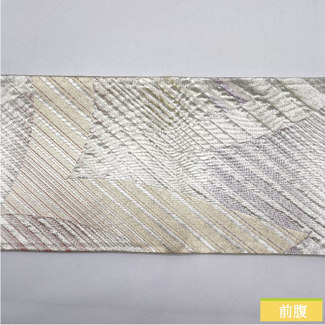 袋帯 銀色 幾何学模様 蝶 亀甲 菱 帯丈426cm 正絹 Sランク 全通 フォーマル 銀系 1123010342322