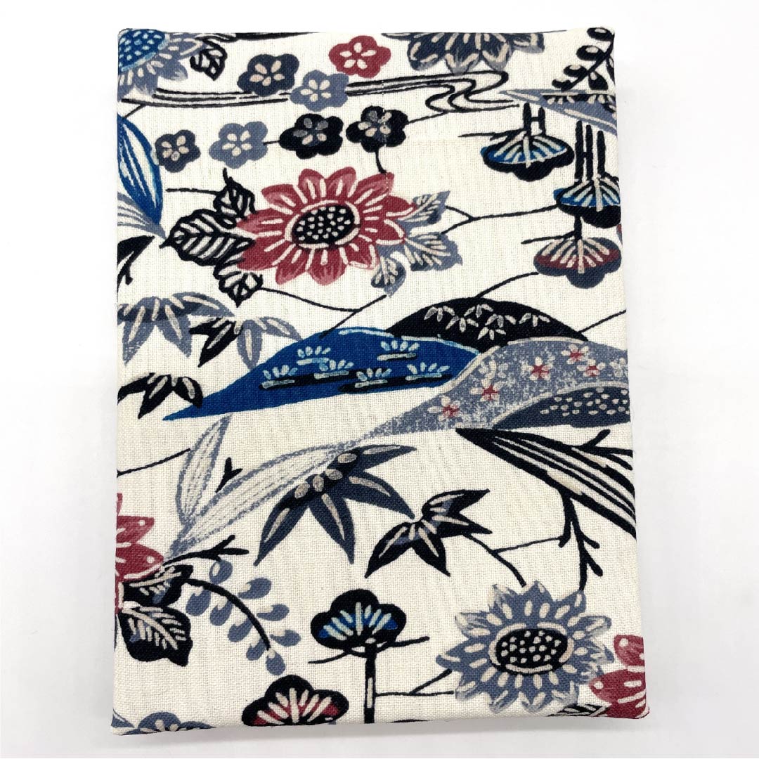 Goshuincho (stamp book) Milky white (Nyuhakushokuiro) Pine, Bamboo, and Plum design in white New rank 118000007111