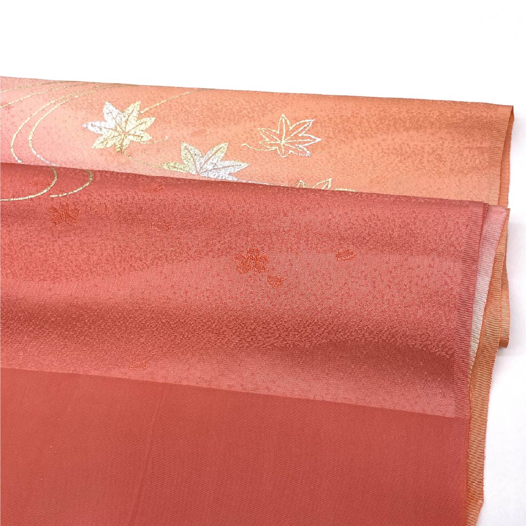 帯揚げ 正絹 Aランク セミフォーマル 珊瑚色（さんごいろ） 流水 紅葉 桜 長さ約169cm 幅約29.5cm ピンク系 1136003033913