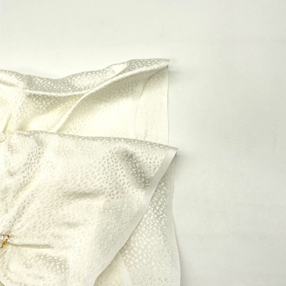 (New Old Stock) Obiage and Obijime Set, Pure Silk, NEW Rank, Milky White, For Tomesode, Butterfly, Turtle Knot, Length approx. 160cm, Width approx. 1.4cm, Formal, White-based, 1141000351311