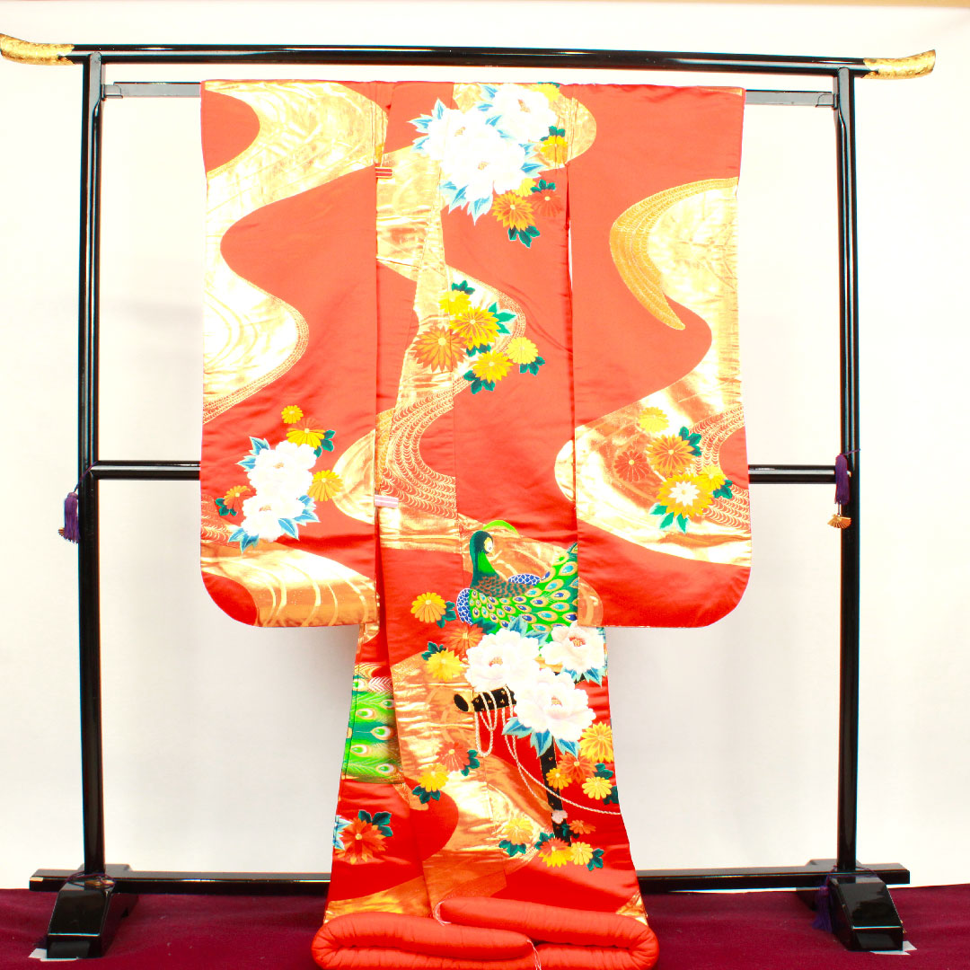 色打掛 身丈194cm  銀朱色 刺繡 孔雀 花車 正絹 Sランク 袷 朱系 1110000252916