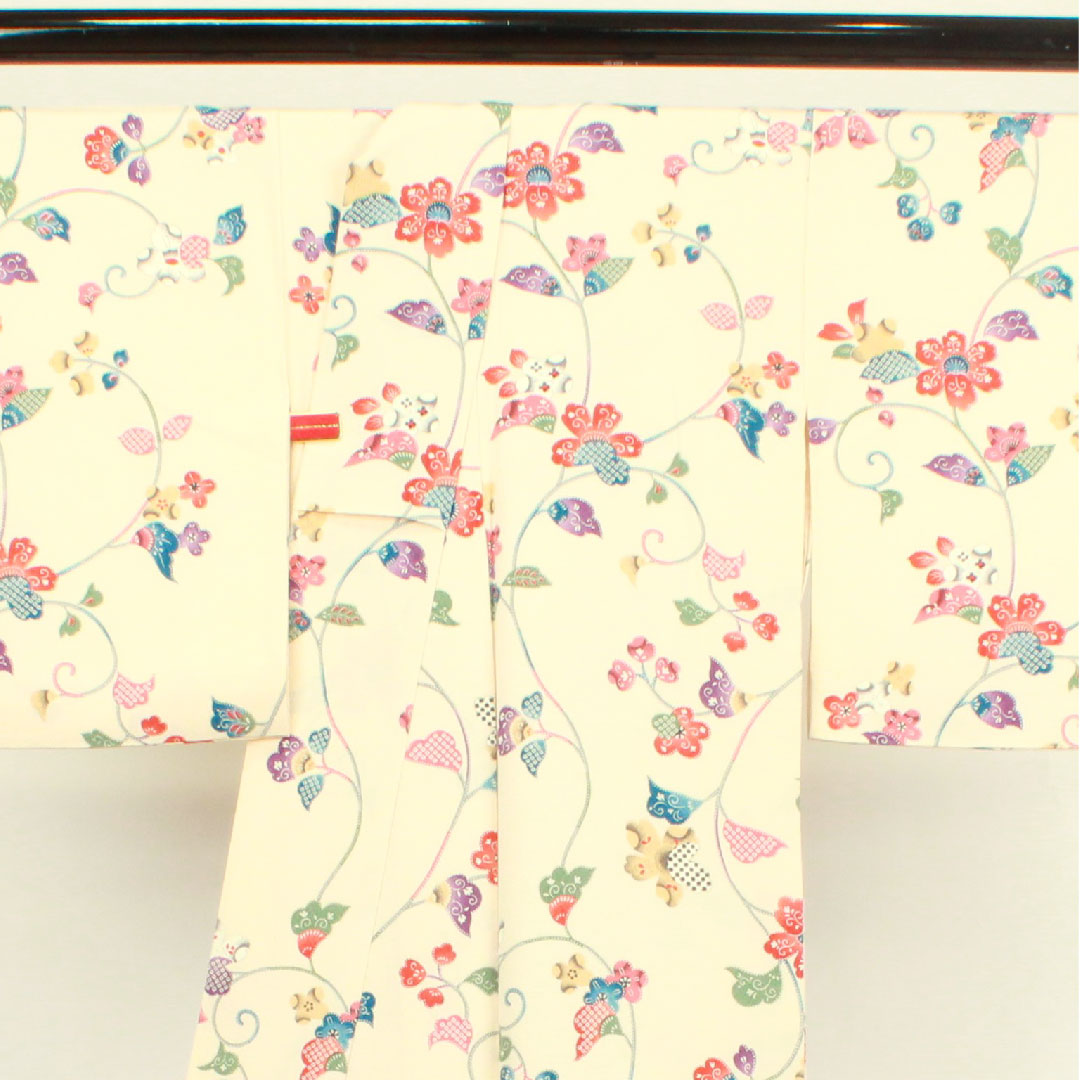 小紋 身丈161cm 裄丈64cm 袷  練色 草花模様  正絹 Aランク クリーム系 1115003123415