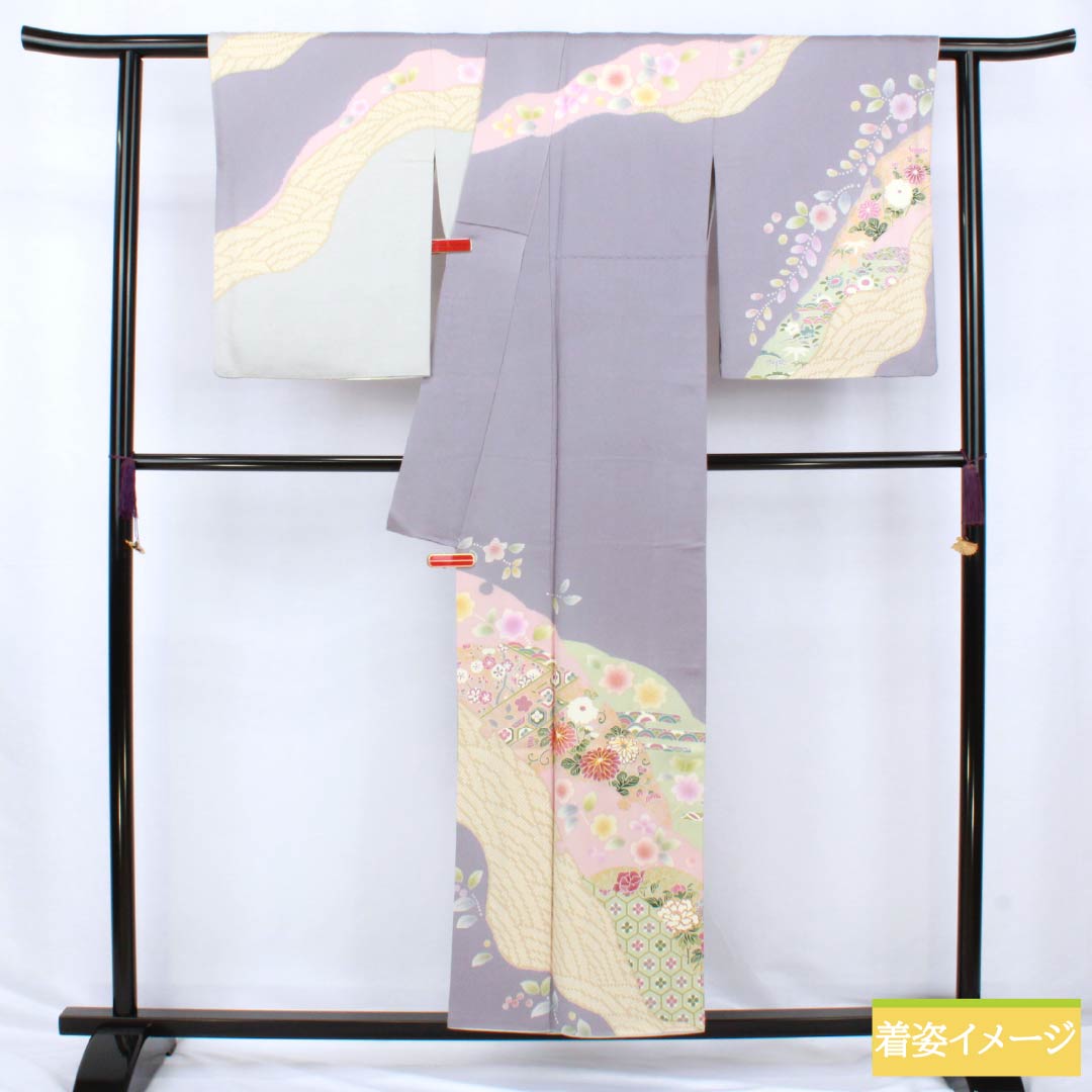 Visiting Kimono, Pure Silk, S Rank, Lined, Length 155cm, Sleeve Length 66cm, Light Gray (Usunezuiro) and Noble Gray (Kizoku Nezuiro) with Kyoto Yuzen Pattern and Floral Design, Gray Tones, Product Number: 1112006312322