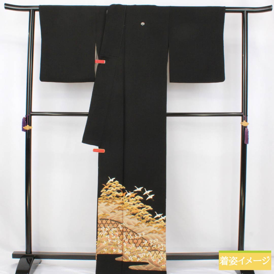 Black Tomesode (Japanese Kimono) - Pure Silk, Grade A, Length 167cm, Sleeve Length 67.5cm, Lined, Kyoto Yuzen, Five Crests, Chūin Gosan Paulownia, Crane, Pine, Hagi, Wave, Five Crests, Black, 1111002053510