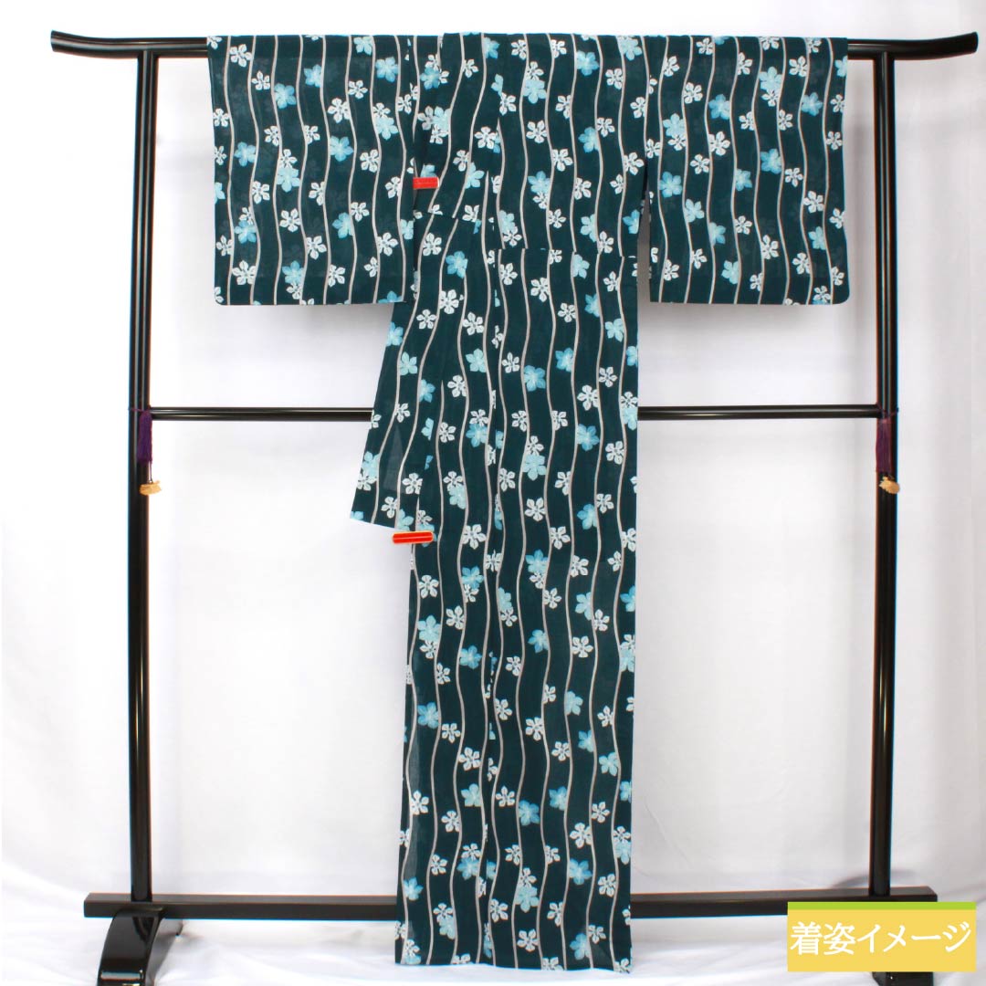 Summer kimono, polyester, small pattern, length 167cm, sleeve length 69cm, Korean nandō color, staggered stripes, flower, washable kimono, gauze, S rank, blue 1132002352517