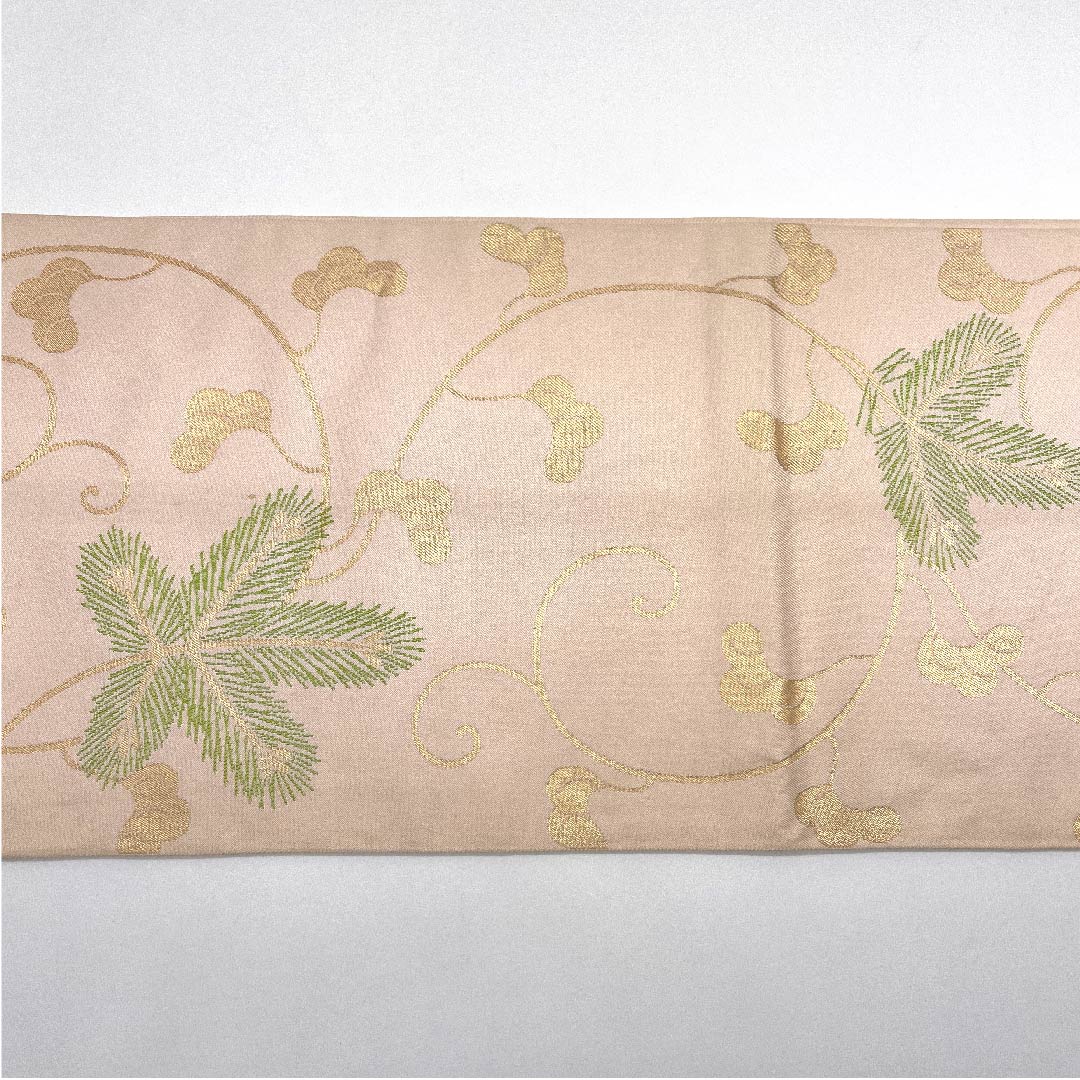 袋帯 翁茶色（おきなちゃいろ） 松 唐草 おび弘 帯丈426cm 正絹 Cランク 六通 フォーマル ピンク系 1123008975313