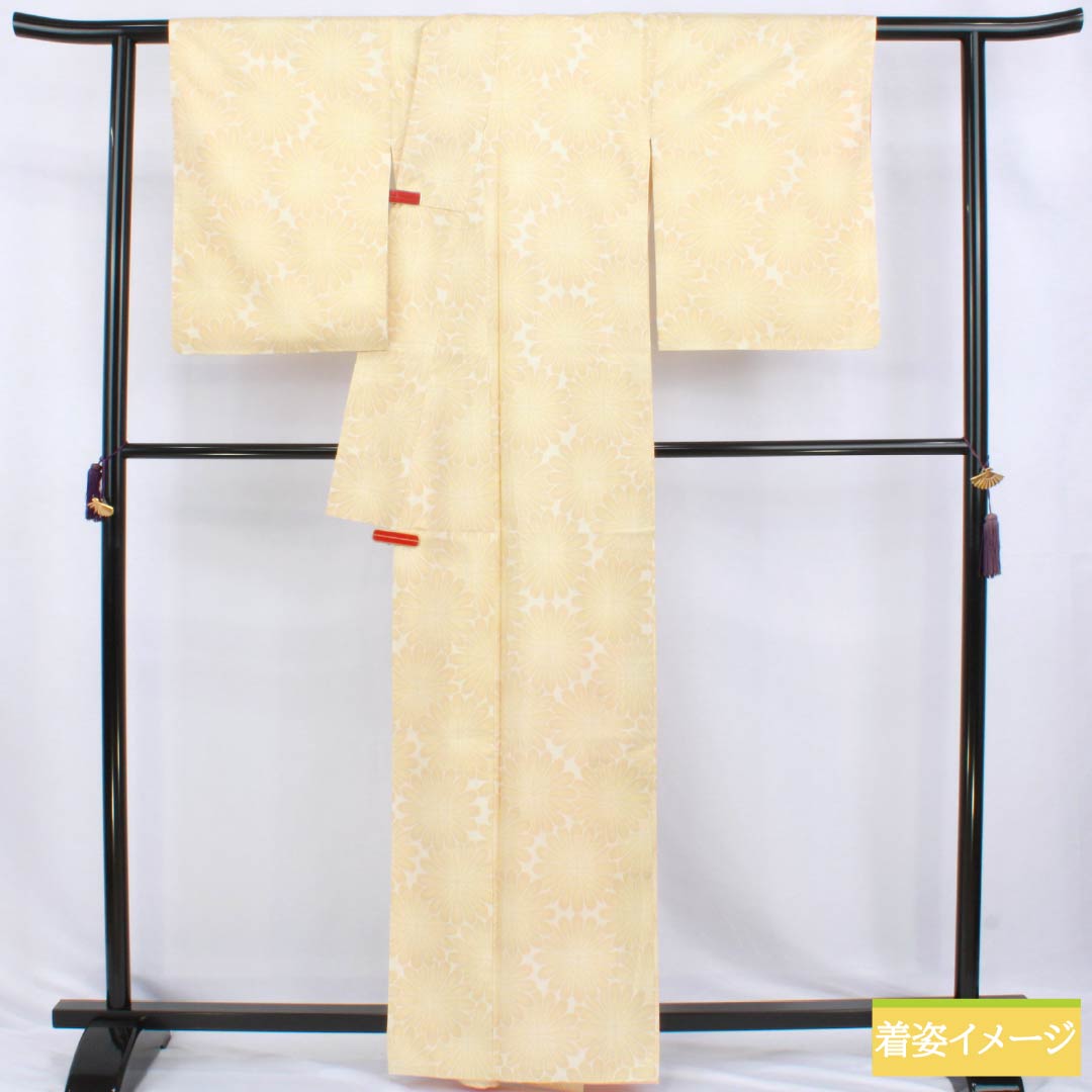 紬 正絹 Aランク 身丈163cm 裄丈66.5cm 白大島 花柄 本場大島紬 しつけ糸付き 袷 白系 1116004963411