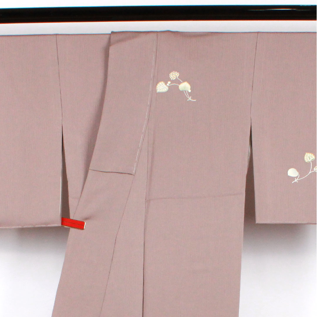 Homongi (formal kimono) Length 164cm Sleeve length 67cm Cherry gray Kyo-Yuzen Aoi Yin ring with thin medium sword Katabami Pure silk S rank Gray 1112001772422