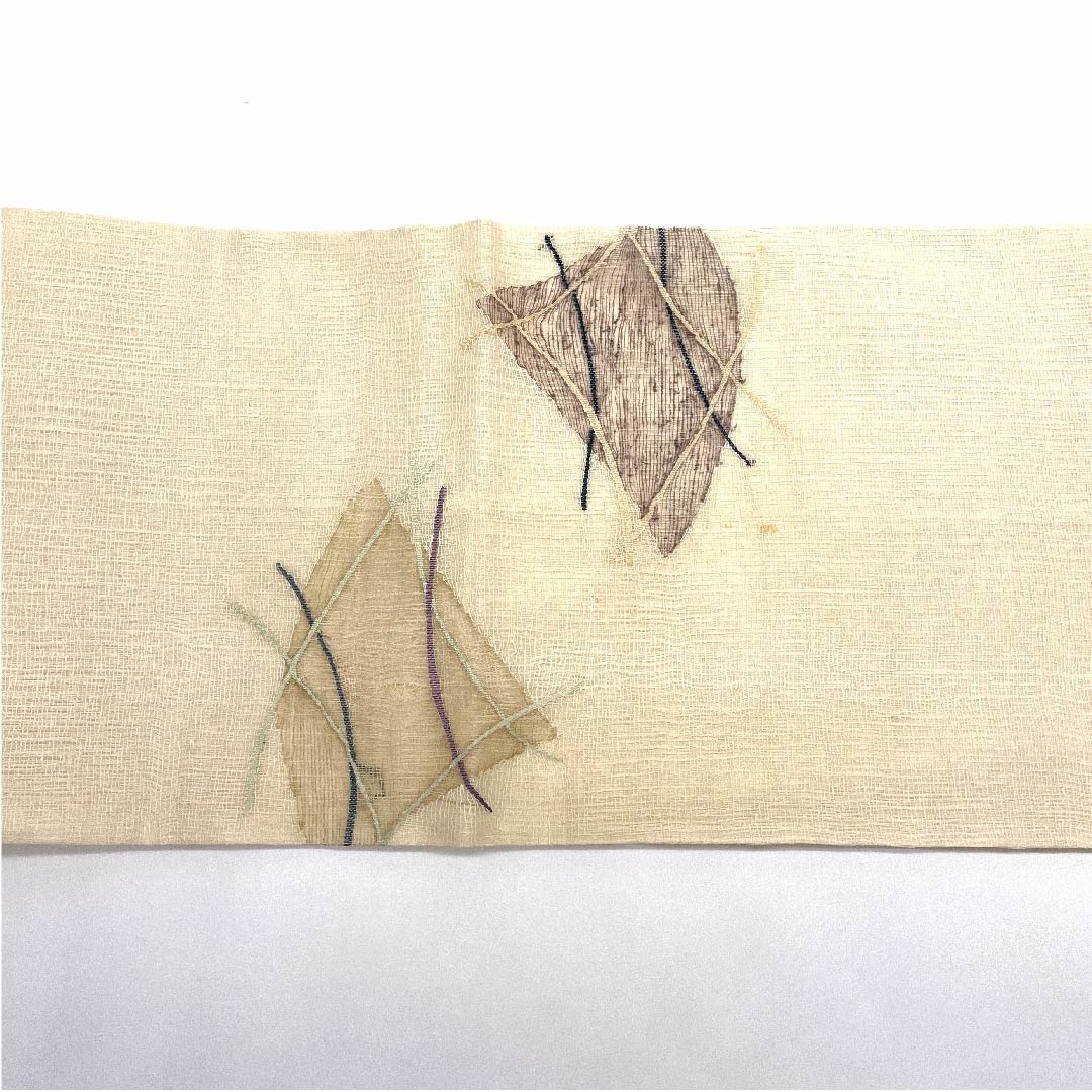 Fukuro Obi (sash) in off-white (kinari-iro) Summer obi with abstract pattern Length: 430cm Pure silk B rank Point pattern Casual Cream color 1123007484315