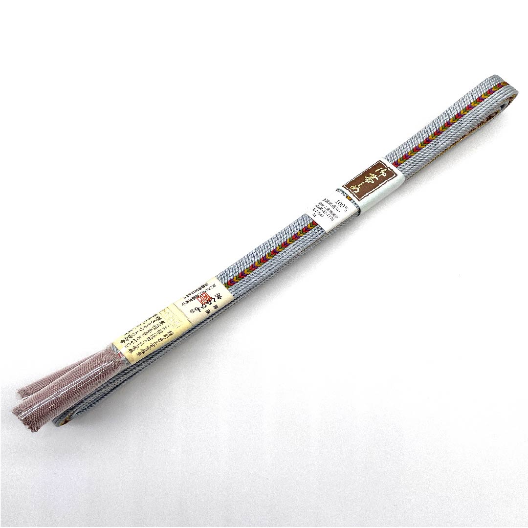 （新古品） 帯締め 正絹 四分紐 蒼白色色（そうはくしょくいろ） 京くみひも 三分金銀糸 金属糸使用 長さ約162cm 幅約1.5cm セミフォーマル Sランク 水色系 1135001062924