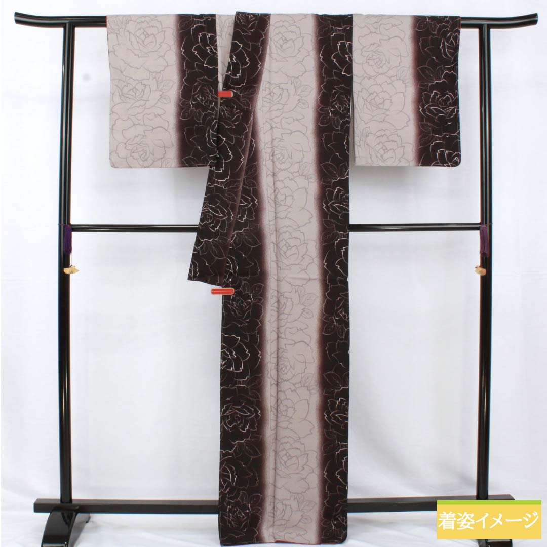 小紋 ポリエステル 身丈167.5cm 裄丈67.5cm 袷 褐色（かちいろ） 小町鼠色（こまちねずいろ） 洗える着物 薔薇 しつけ糸付き Sランク グラデーション系 1115005202599