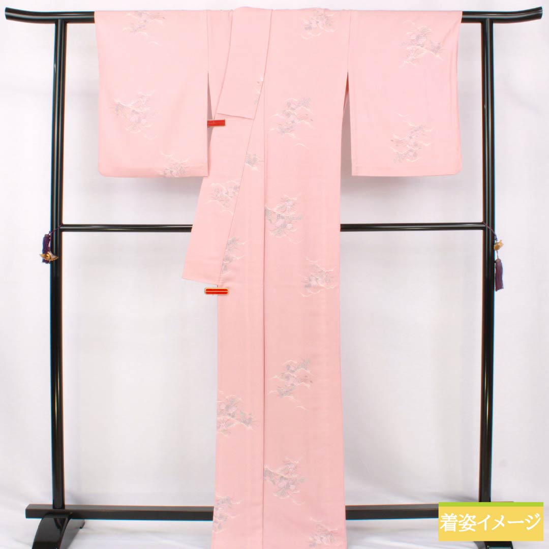 小紋 ポリエステル Sランク 身丈167.5cm 裄丈67cm 単衣 曙色（あけぼのいろ） 型染 遠山 草花 洗える着物 ピンク系 1115007872513