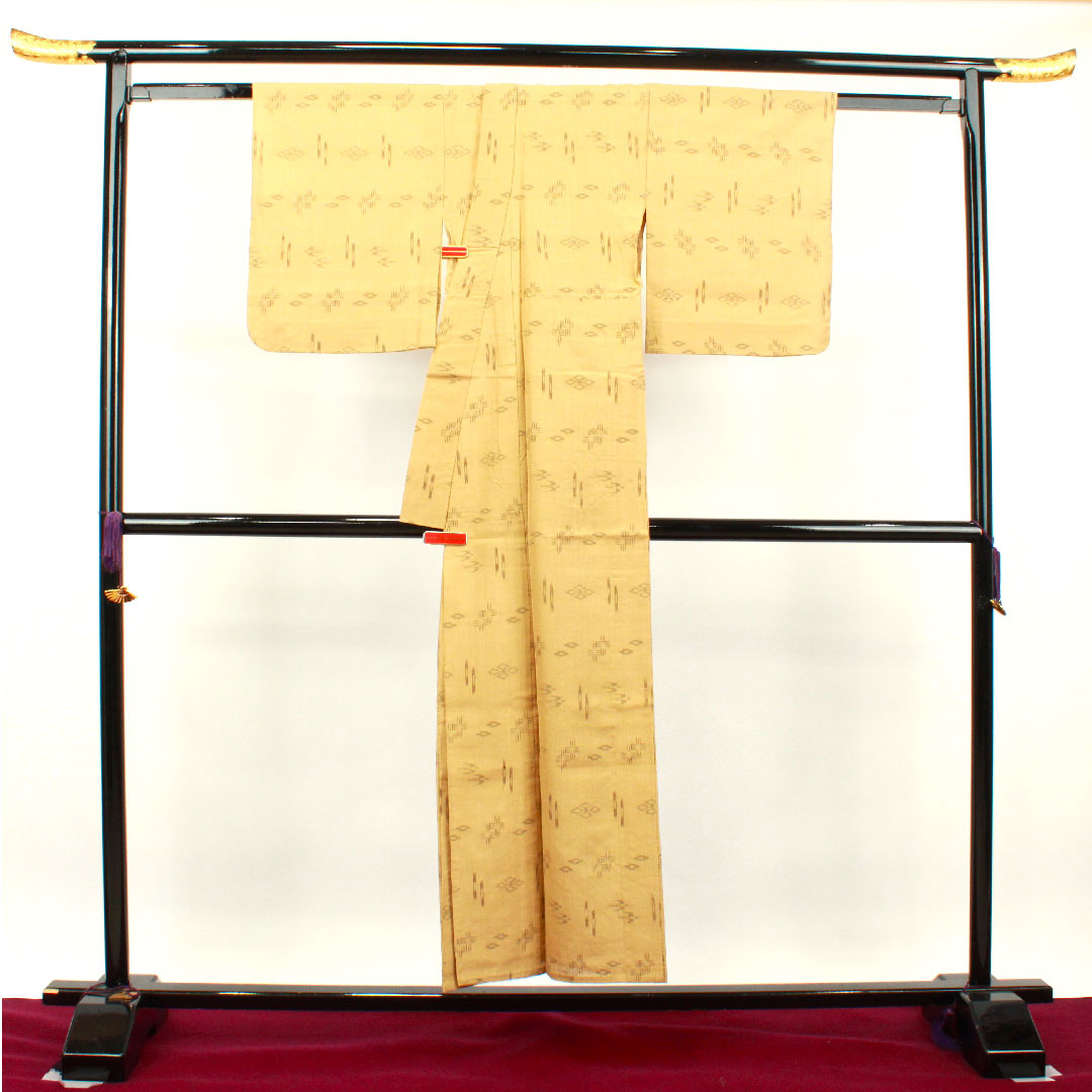 Summer pure silk pongee Length 151.5cm Sleeve length 63cm Yamamomoiro (Yamamomoiro) Ryukyu pattern Kasuri Summer pongee Gauze S rank Beige 1132001632225