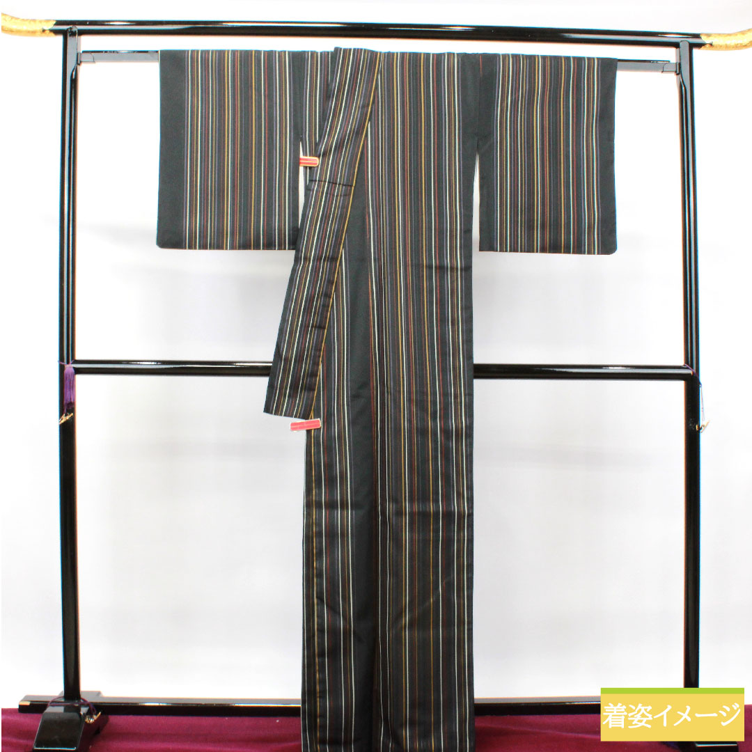 小紋 ポリエステル 身丈164.5cm 裄丈65cm 袷  洗える着物 縞模様  Sランク 黒系 1115003952410