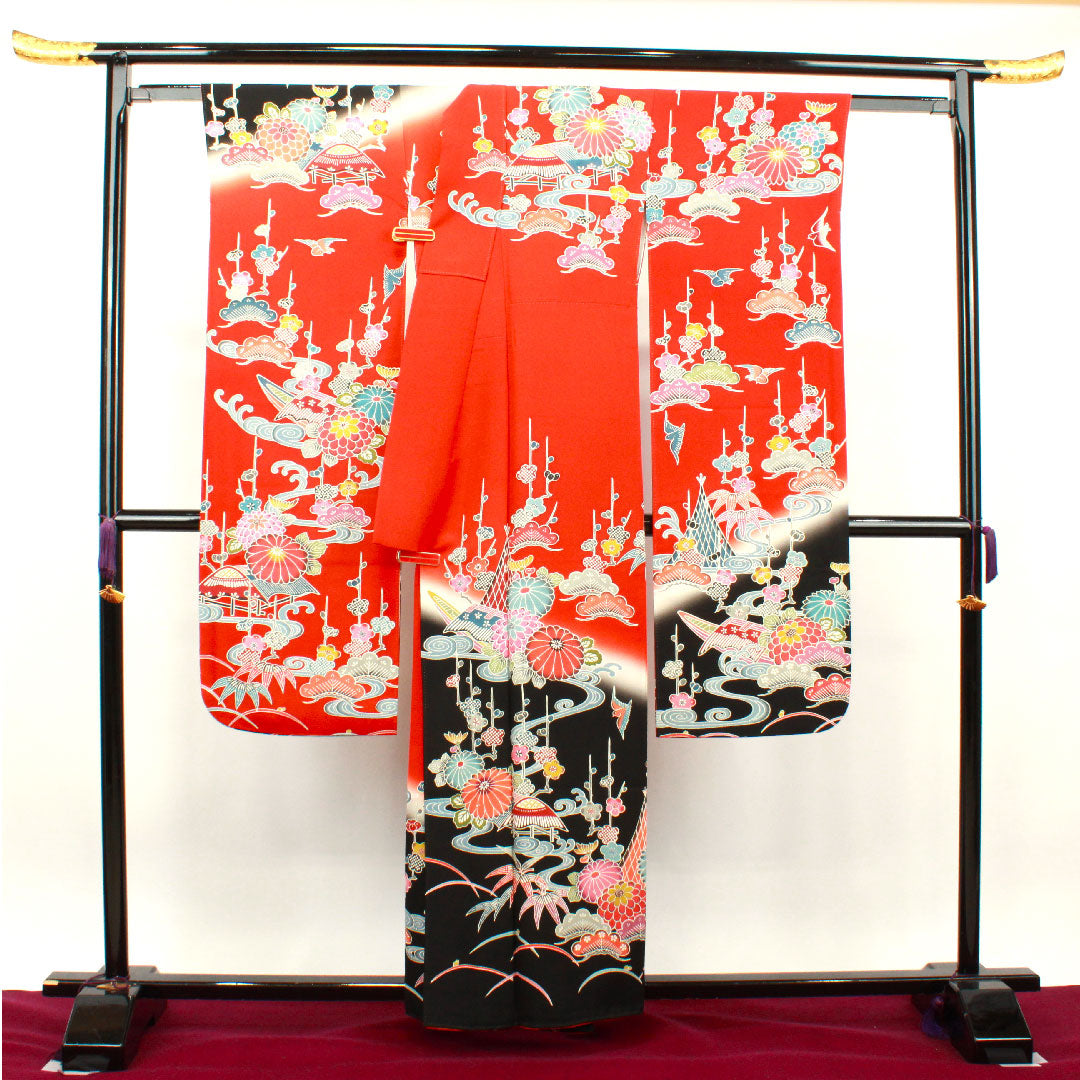 Long-sleeved kimono, length 158cm, sleeve length 66cm, lined, scarlet, Kyoto Bingata, pine, bamboo, plum, chrysanthemum, bird, auspicious motif, pure silk, S rank, red, 1113001602312