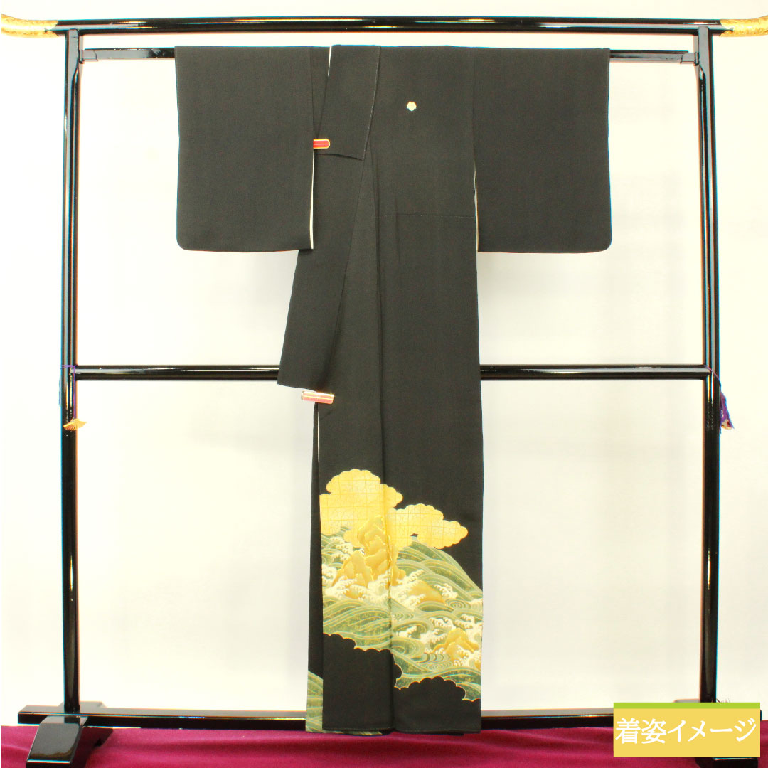 Black formal kimono, pure silk, length 156.5cm, sleeve length 61.5cm, lined, wave, hidden placket, five crests, ivy, A rank, black, 1111001373310