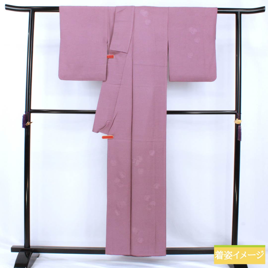 Komono: Silk Houmongi (A Rank), Lined, Length 155.5cm, Sleeve-to-sleeve 60cm, Kyo-fujiiro (Kyoto Wisteria Color), Muji Tsukesage, Swatow Embroidery, Yukiwa, Swallowtail Butterflies, Sewn Mon, Purple Family, 1112007033320
