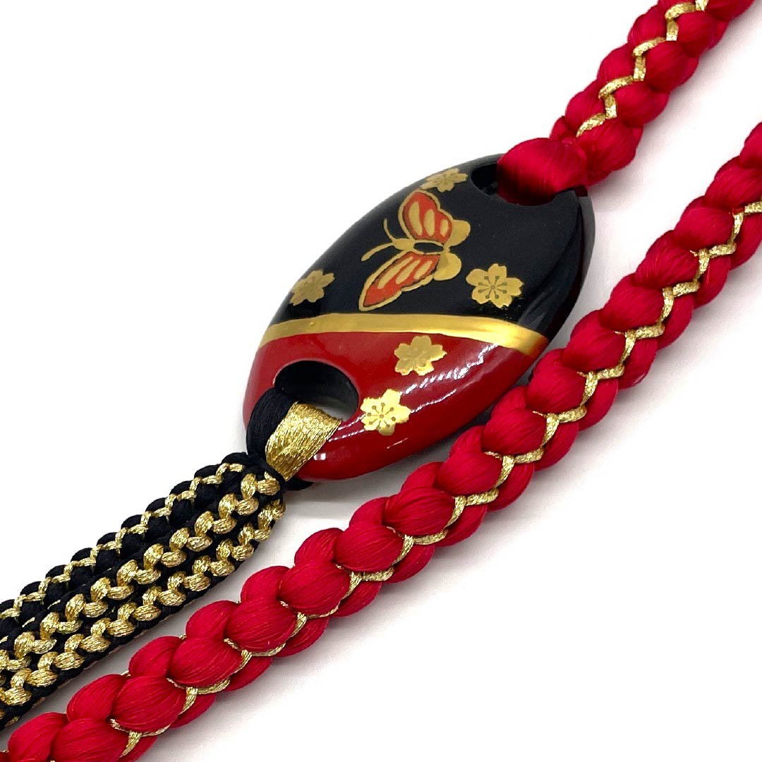 (New old stock) Silk obijime (belt fastener) in Torukoakairo (red) color for long-sleeved kimono with decorations and butterflies Length approx. 180cm Width approx. 1.2cm Formal New rank Red 1135003391412