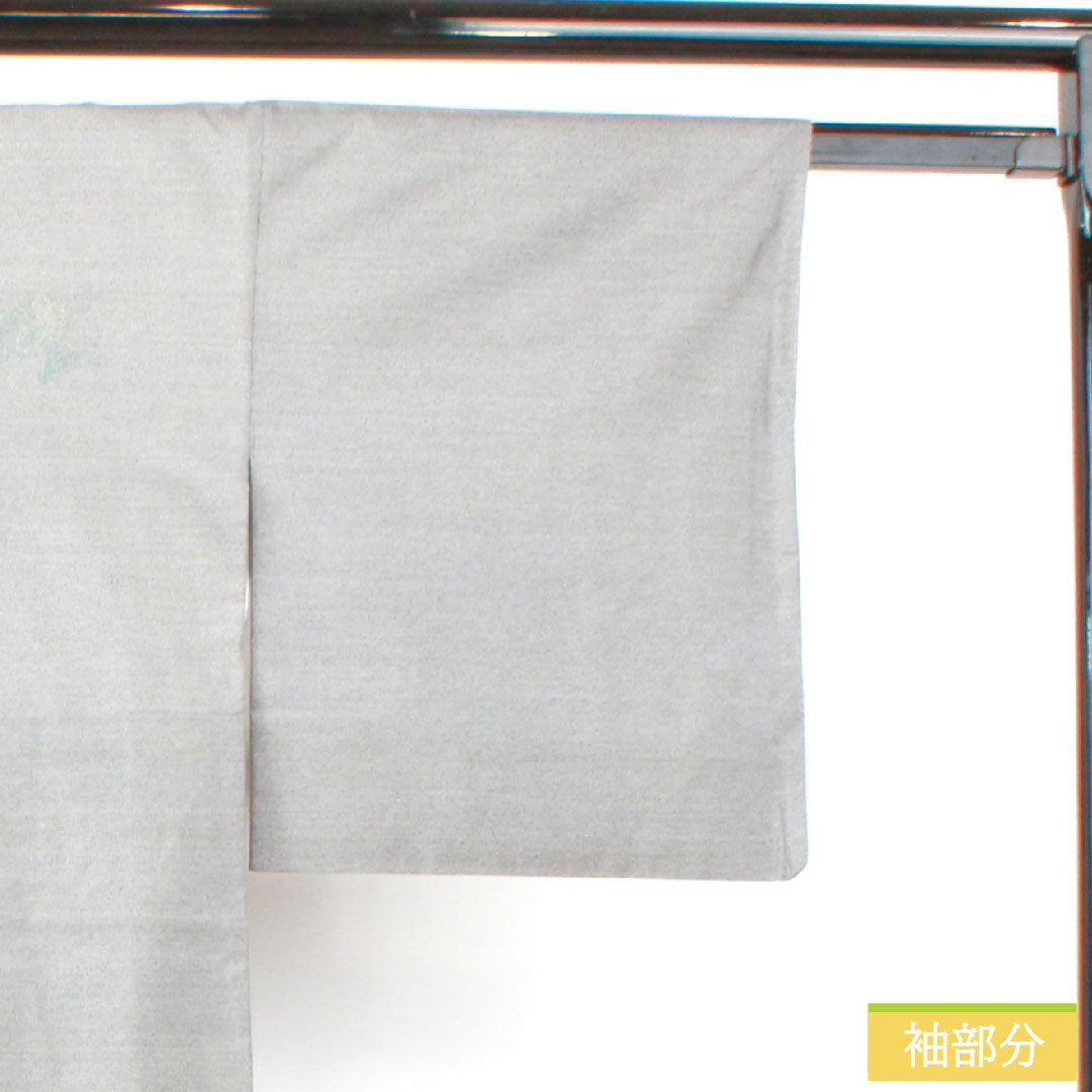 訪問着 正絹 袷 身丈162.5cm 裄丈66.5cm 錫色（すずいろ） 大島紬地 刺繍 抽象模様 Sランク グレー系 1112004582422