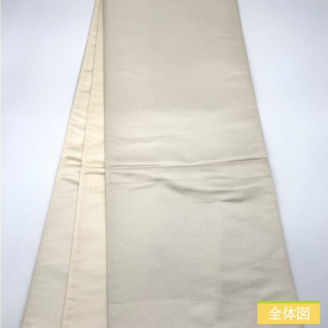 Formal white obi, pure silk, gofun-iro (white powder-colored) embroidery with peacock and floral patterns, suitable for formal formal wear. Length: 428cm. A-rank. Pointed design. Product code: 1123014243311.