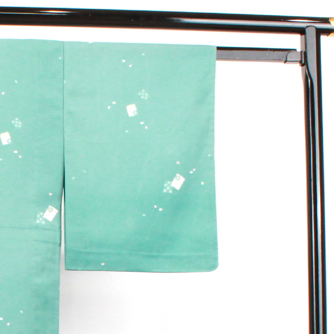 Summer kimono, polyester, small pattern, length 158.5cm, sleeve length 62cm, flower green-blue color, washable kimono, cherry blossom petals, silk, S rank, green, 1132001692319