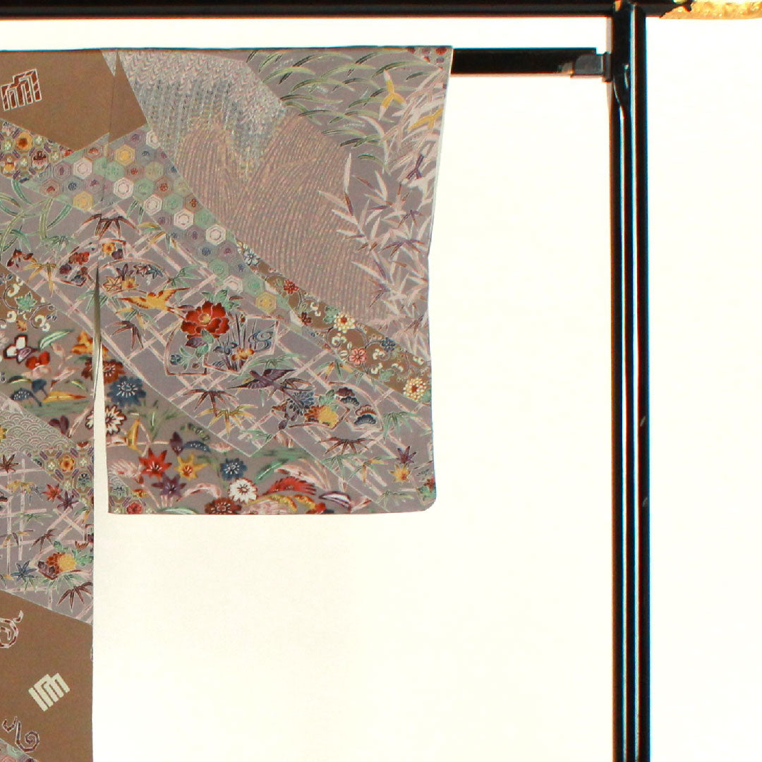 Homongi (formal kimono) Length 165.5cm Sleeve length 66cm Kyoto Bingata Genjiko Flower pattern Pure silk A rank Gray 1112001453522