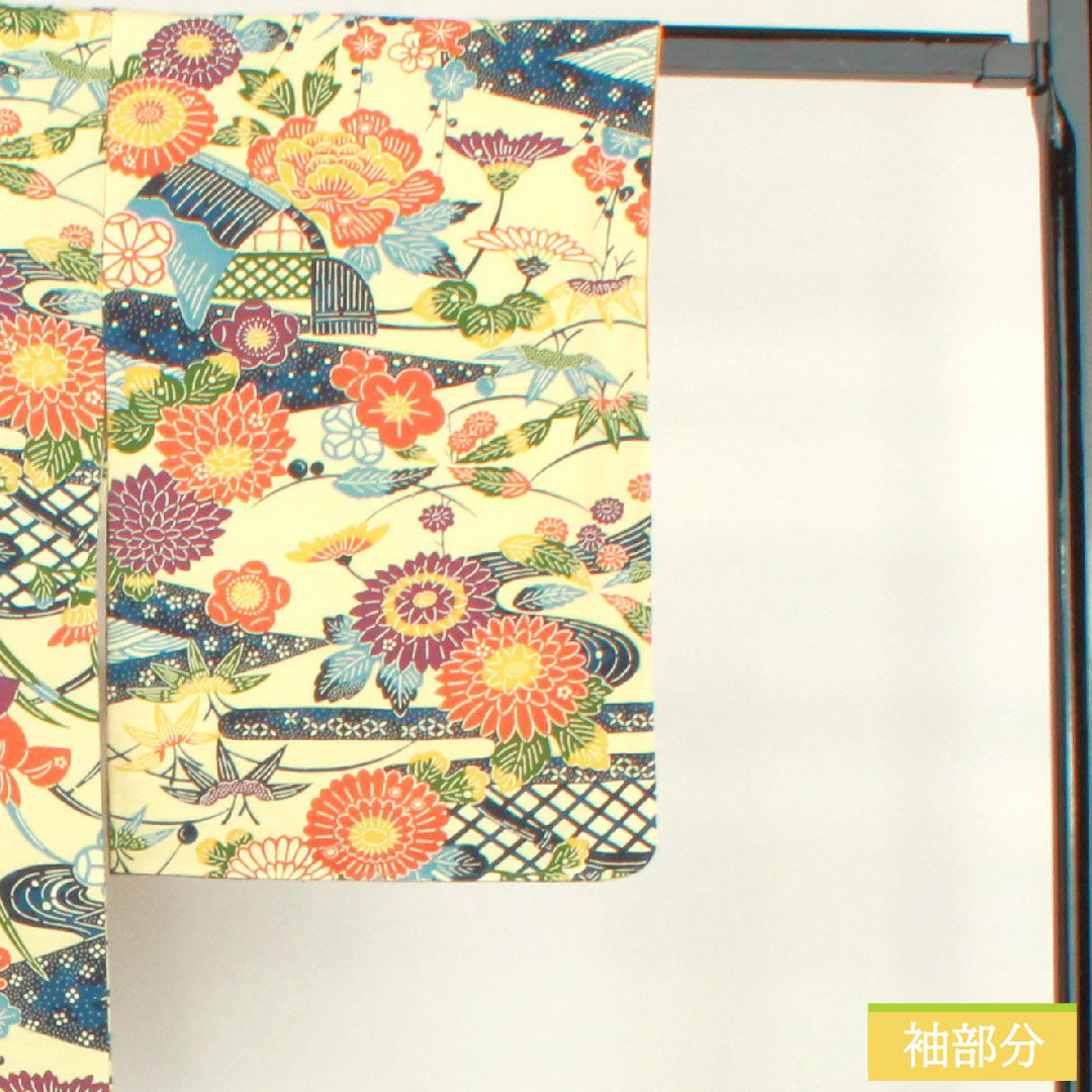 Komon, pure silk, length 155cm, sleeve length 62.5cm, lined, light yellow, Kyoto Bingata, pongee fabric, floral pattern, S rank, cream, 1115004352315