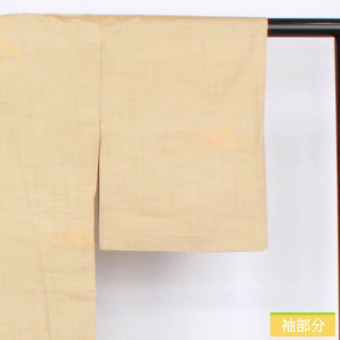Pure silk tsumugi (pongee) kimono, Grade A, length 158cm, sleeve length 63cm, Kare-no-iro (dry field color), stripes, cloud patterns, classic pattern, single layer, beige, product number 1116004273325