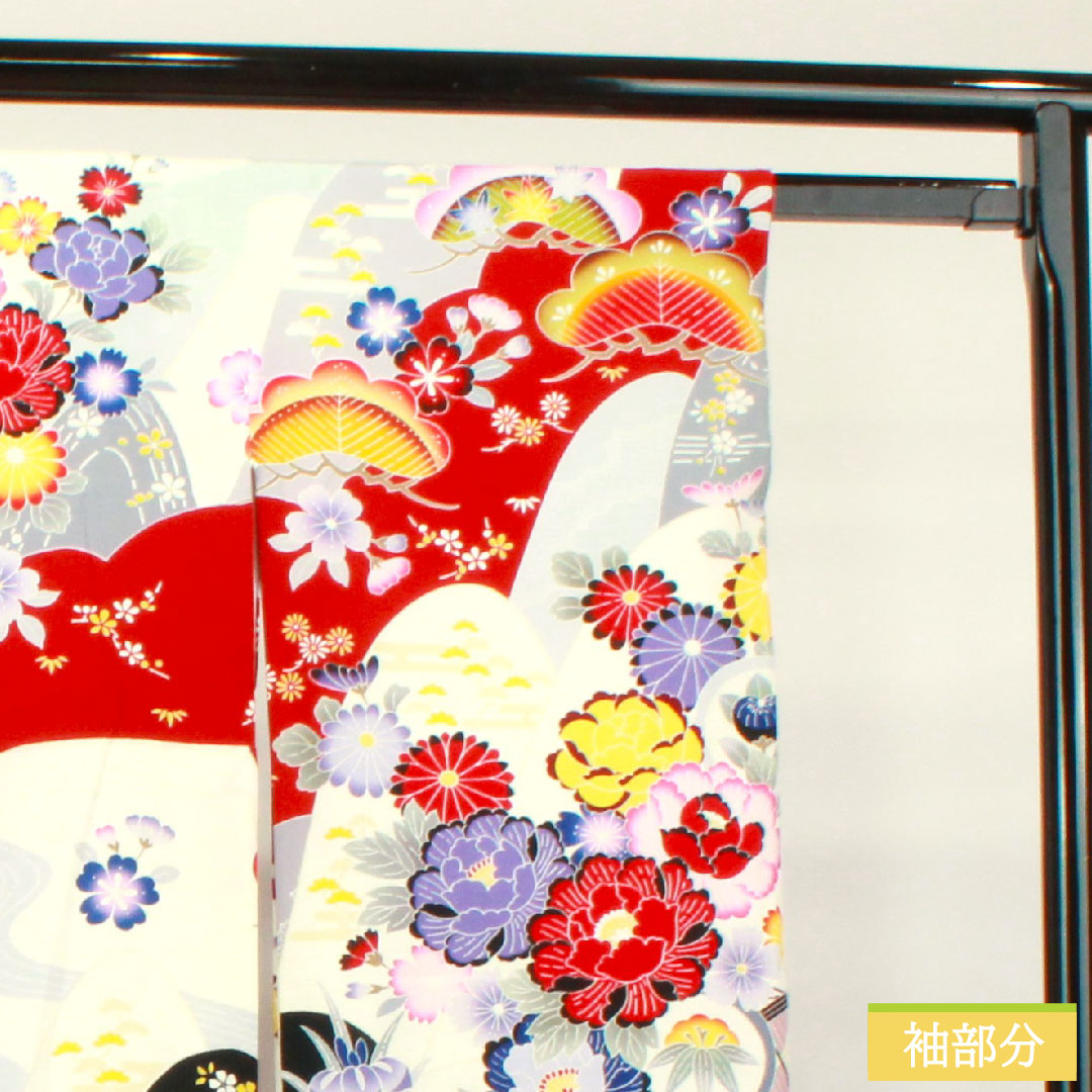 Furisode, pure silk, length 171cm, sleeve length 65cm, lined, Kyoto Yuzen, floral pattern, Seigaiha, mandarin ducks, S rank, gradation style, 1113001802699