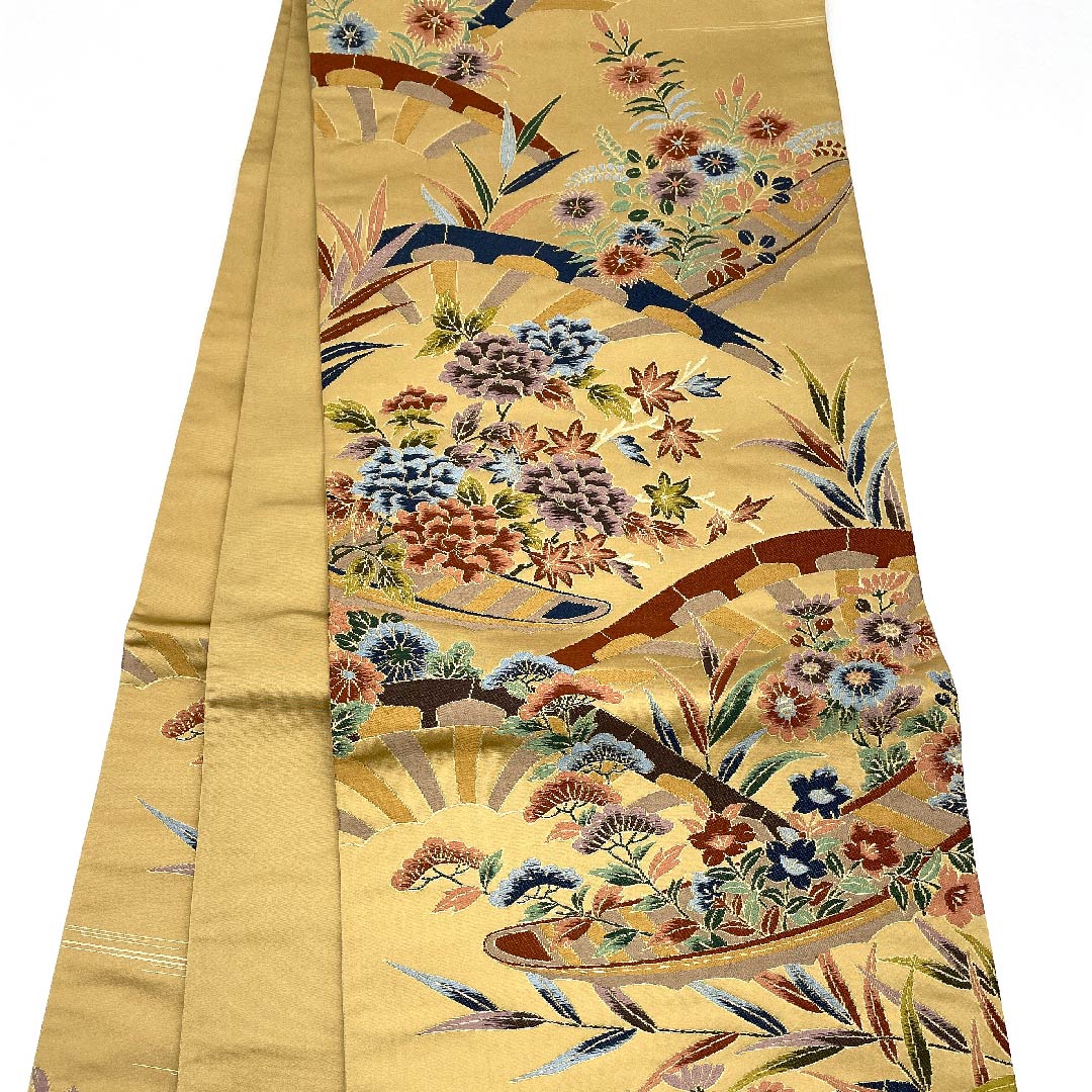 袋帯 山吹鼠色（やまぶきねずいろ） 白綾苑大庭 花柄 帯丈428cm 正絹 Sランク 六通 フォーマル 茶系 1123009472314