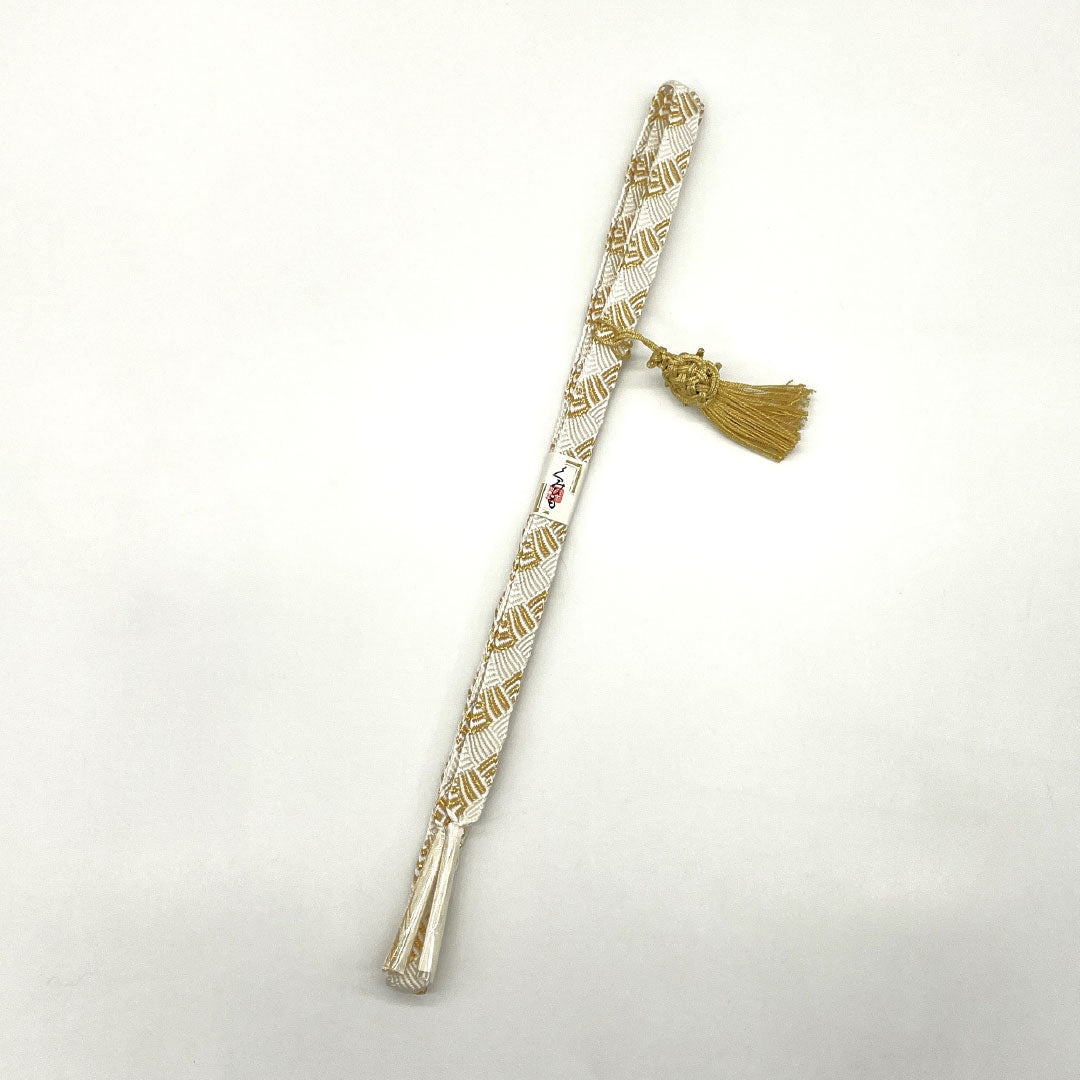 New old stock: Obi-jime and obi-age set, pure silk, B rank. White, milky white. For tomesode. Classic pattern. Length approx. 160cm, width approx. 1.6cm. Formal. White tones. 1141000444311