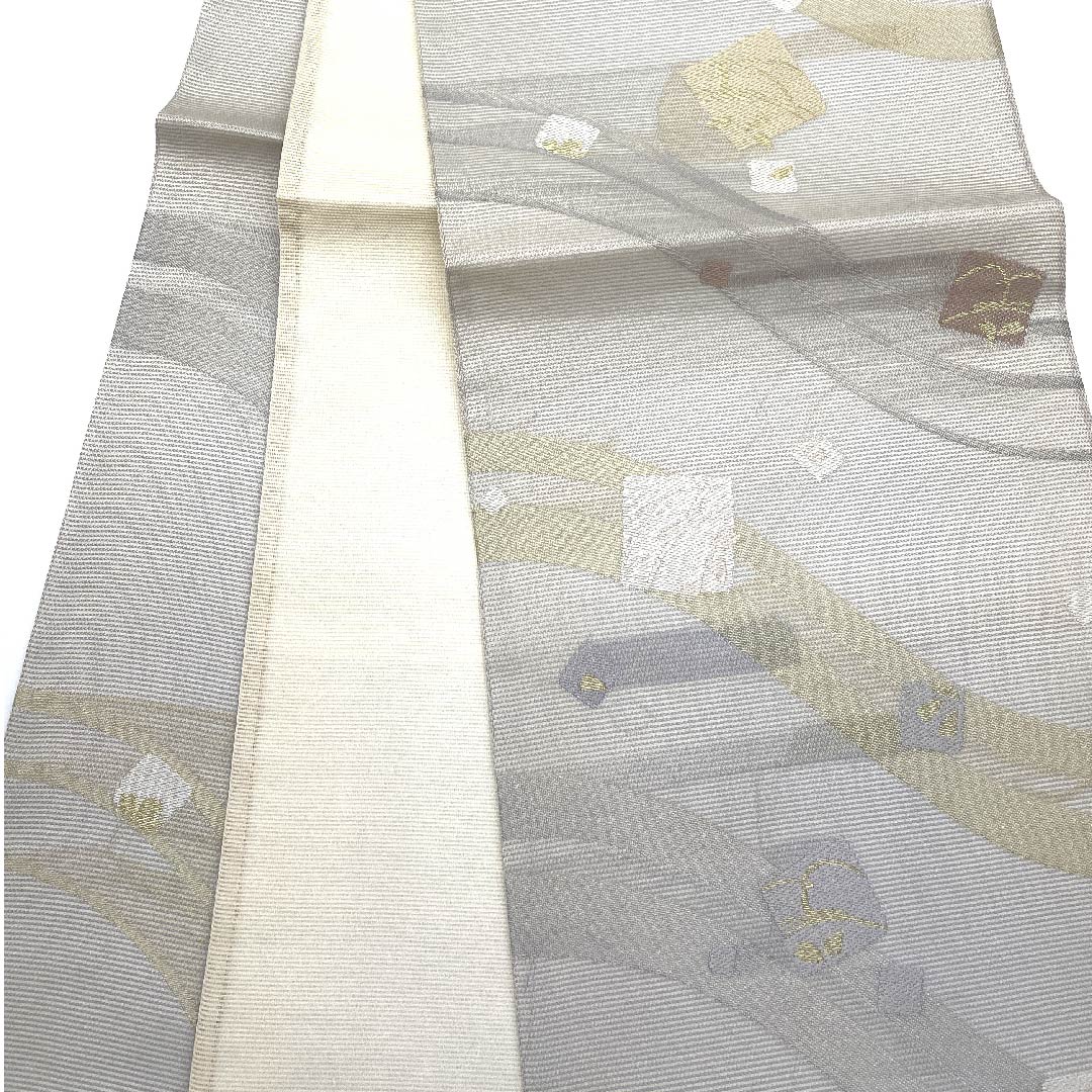 袋帯 白銅色（はくどういろ） 夏帯 四角 花びら 抽象模様 帯丈436cm 正絹 Aランク 六通 フォーマル グレー系 1123007313322