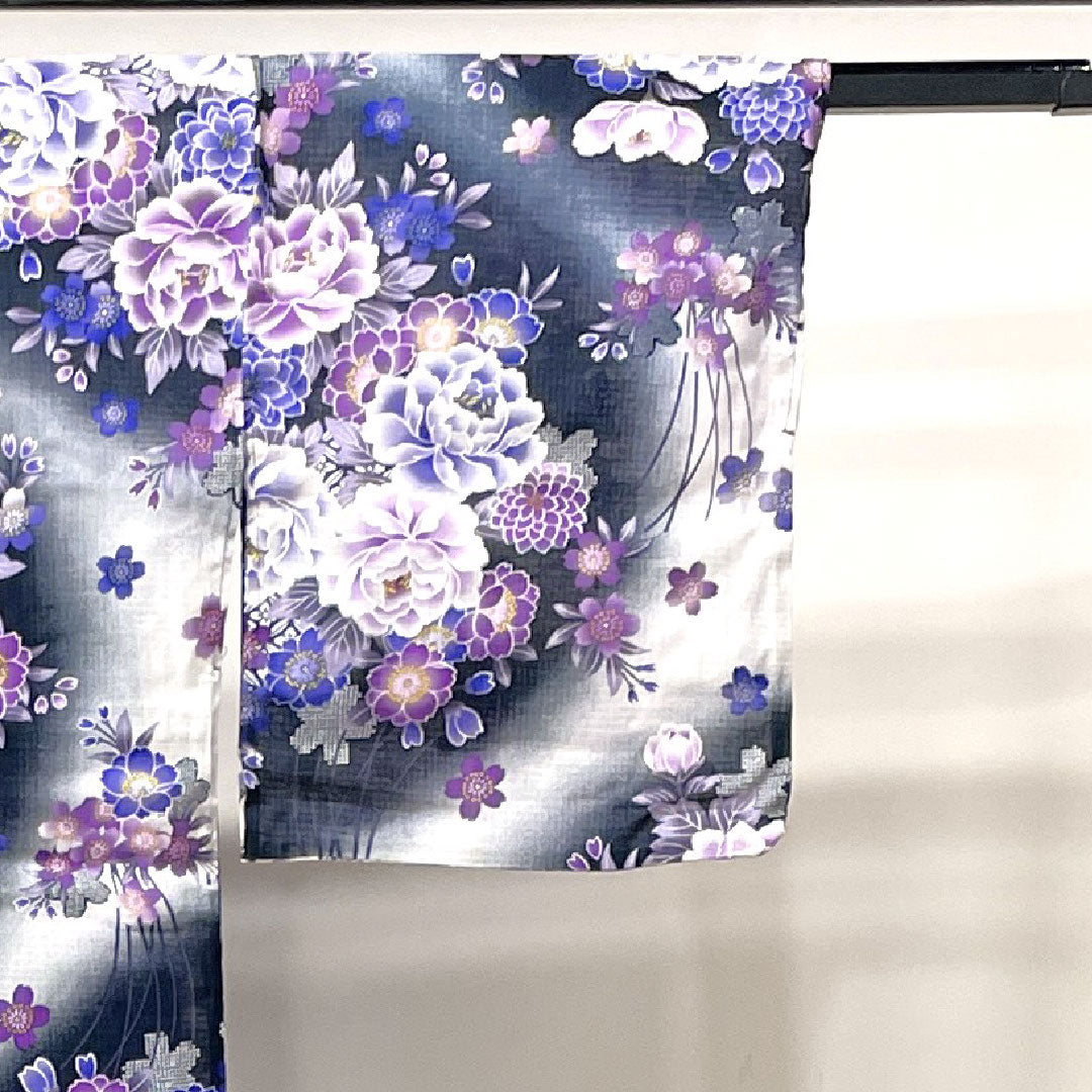 浴衣 桜 木綿 Sランク 単衣 身丈162cm 裄丈66cm 黒系 1118001502410