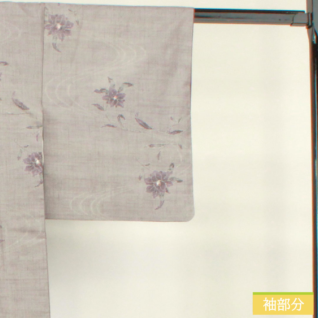 紬 正絹 身丈149.5cm 裄丈60.5cm 鈍紫色（にぶむらさきいろ） 流水 花模様 Aランク 袷 グレー系 1116003593122