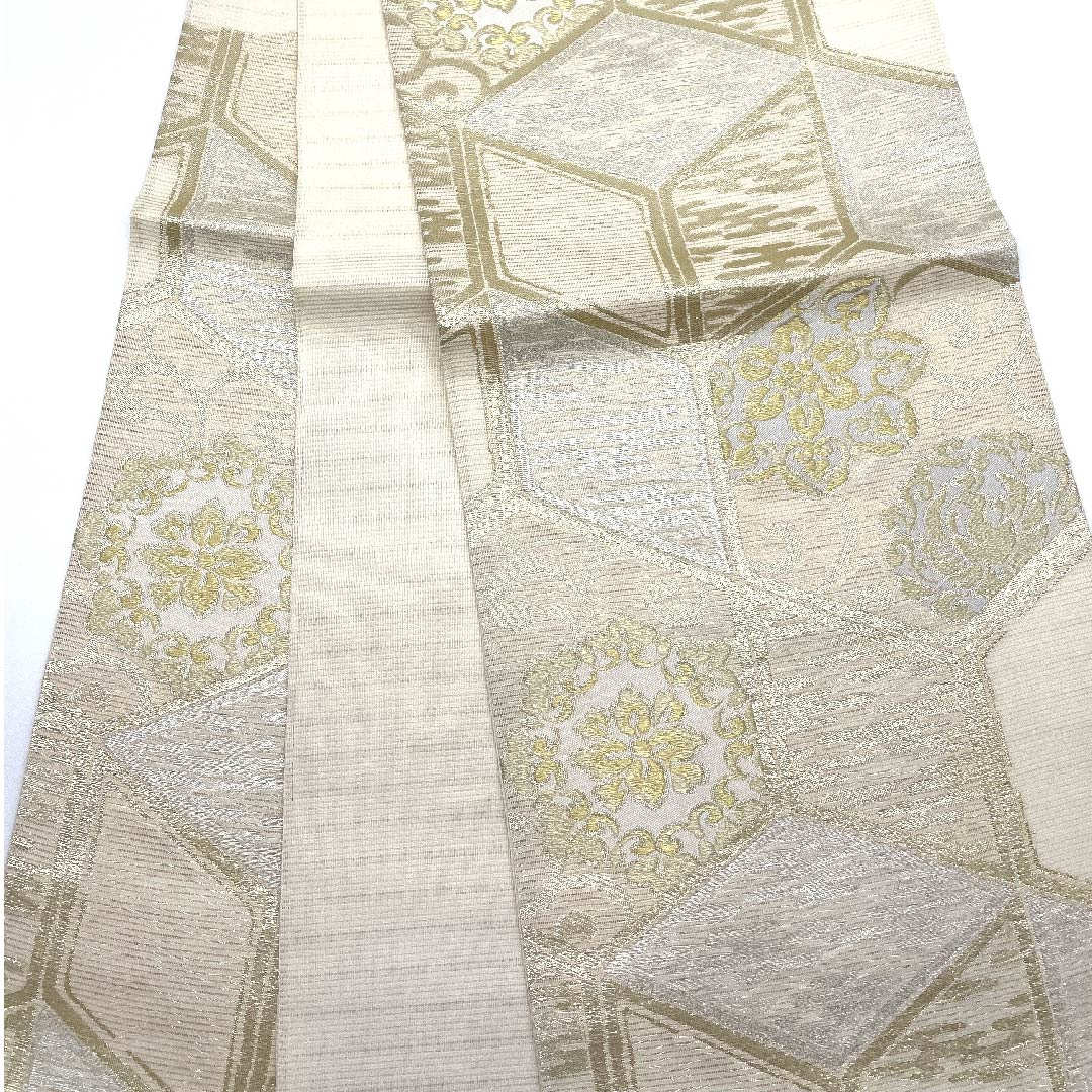 袋帯 生成り色（きなりいろ） 夏帯 華文 亀甲 唐草 帯丈430cm 正絹 Sランク 六通 フォーマル クリーム系 1123007362315