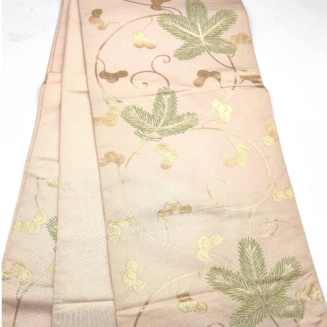 袋帯 翁茶色（おきなちゃいろ） 松 唐草 おび弘 帯丈426cm 正絹 Cランク 六通 フォーマル ピンク系 1123008975313