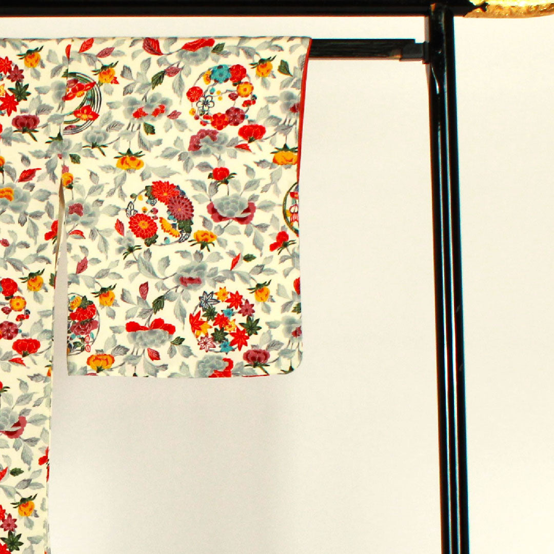 Komon, Length 164cm, Sleeve length 67cm, Lined, Stencil dyeing, Chrysanthemum, Floral pattern, Pure silk, A rank, White, 1115001223311
