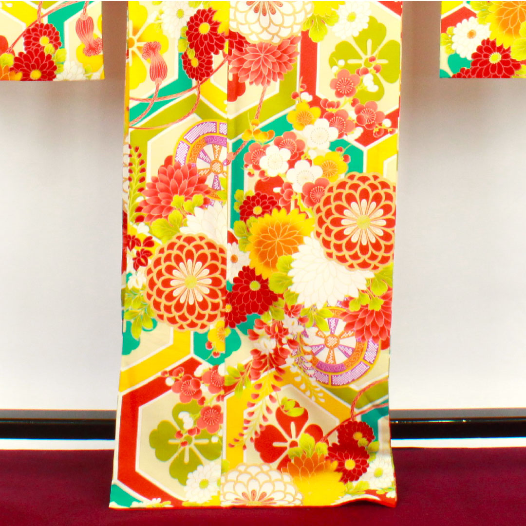 振袖 身丈170.5cm 裄丈67.5cm 袷  洗える着物 亀甲 菊 梅 藤  ポリ Sランク グラデ 1113001012699