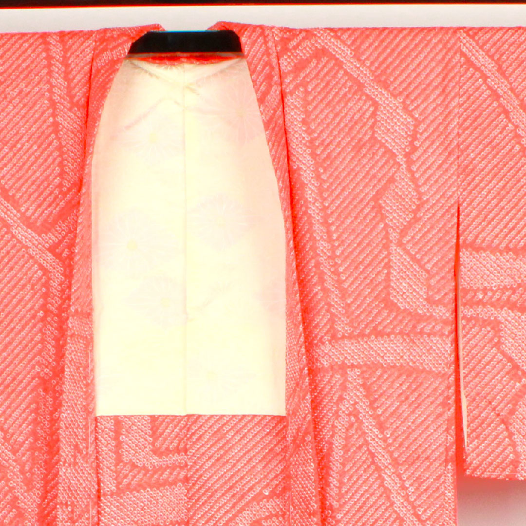 Haori, Length 81cm, Sleeve length 64.5cm, Kyoto scarlet, Shibori, Geometric pattern, Pure silk, A rank, Lined, Vermilion, 1117000383916