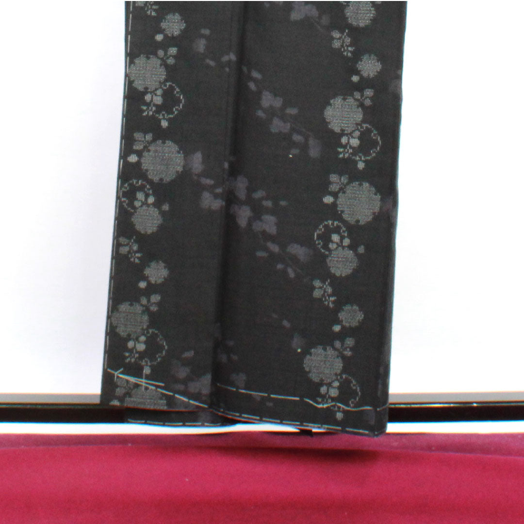 Yuki Tsumugi Length 156cm Sleeve length 65.5cm Snowflake Ivy Pure silk S rank Awase Black 1116002032310