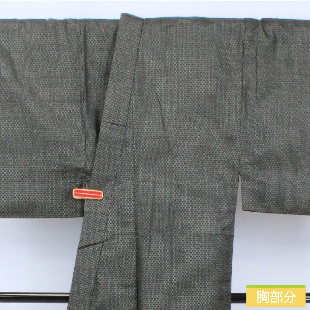 男物 正絹 Bランク 身丈139cm 裄丈68.5cm 小絣 亀甲 アンサンブル 袷 黒系 1119001424310