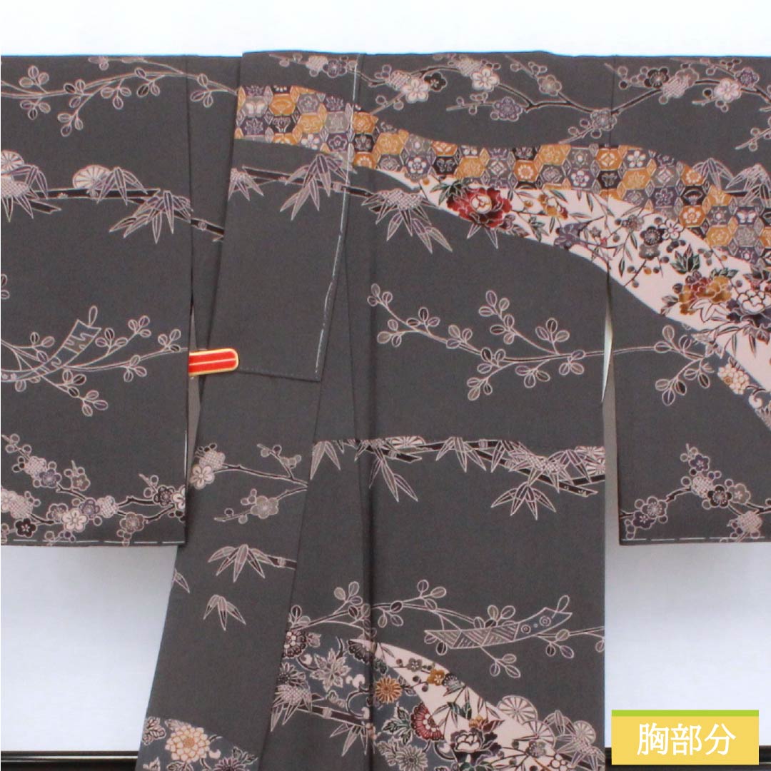 Visiting Kimono, Pure Silk, S Rank, Lined, Length 160.5cm, Sleeve Length 67cm, Sekiban-iro (stone slab color), Kyoto Bingata (Japanese dyeing) design with pine, bamboo, plum, and bird motifs, Gray with basting thread, Product Number: 1112006082422