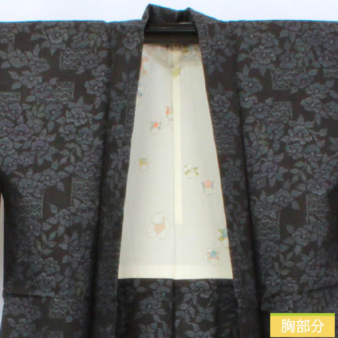 Haori (Japanese traditional kimono jacket) made of pure silk, S-rank, with a floral design by Murayama Oshima, length 75.5cm, sleeve length 62.5cm, and a black, lined lining. Includes a haori cord. Product number: 1117001352910