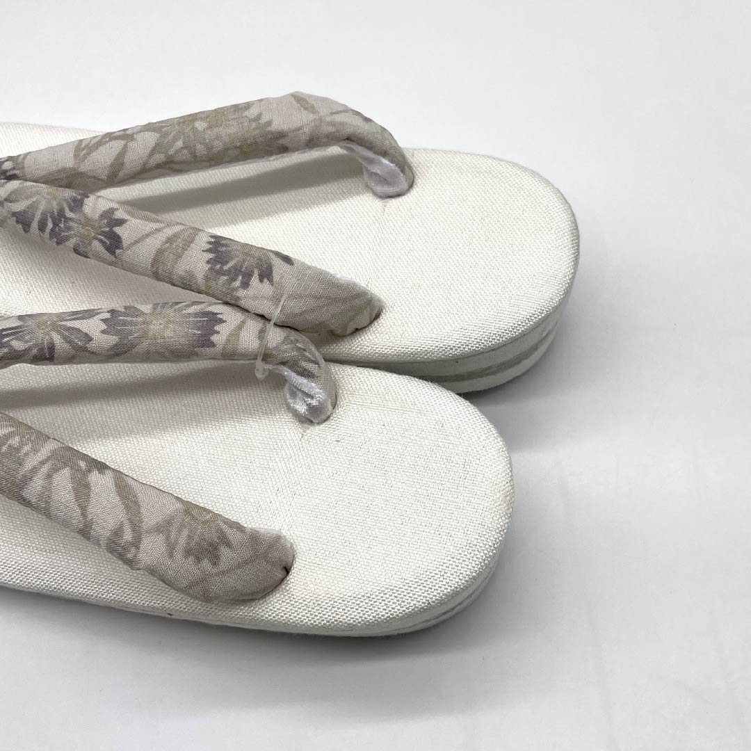 (New) Zori Sandals, Linen, NEW Rank, Summer Zori, Linen Zori, Made in Japan, For Summer, Length 24cm, L size, White color, 1122001551411