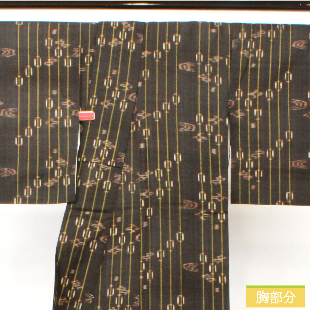 紬 正絹 身丈156.5cm 裄丈63cm 黒鼠色（くろねずいろ） 久米島紬 重要無形文化財 Bランク 袷 茶系 1116003504314