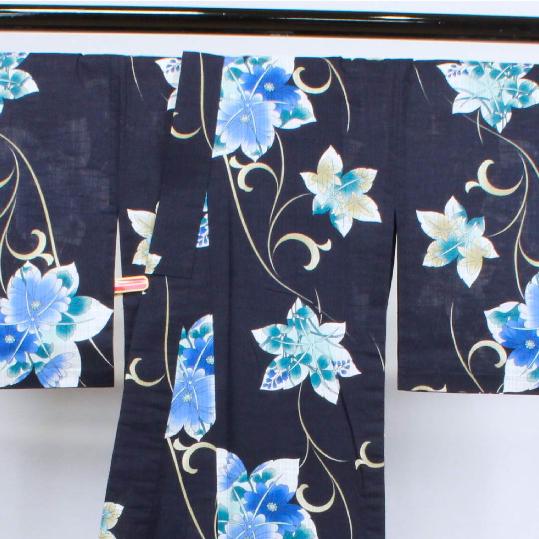Yukata, dark blue, bush clover, maple leaves, chrysanthemum, arabesque cotton, S rank, single layer, length 167cm, sleeve length 67cm, navy blue, 1118004432518
