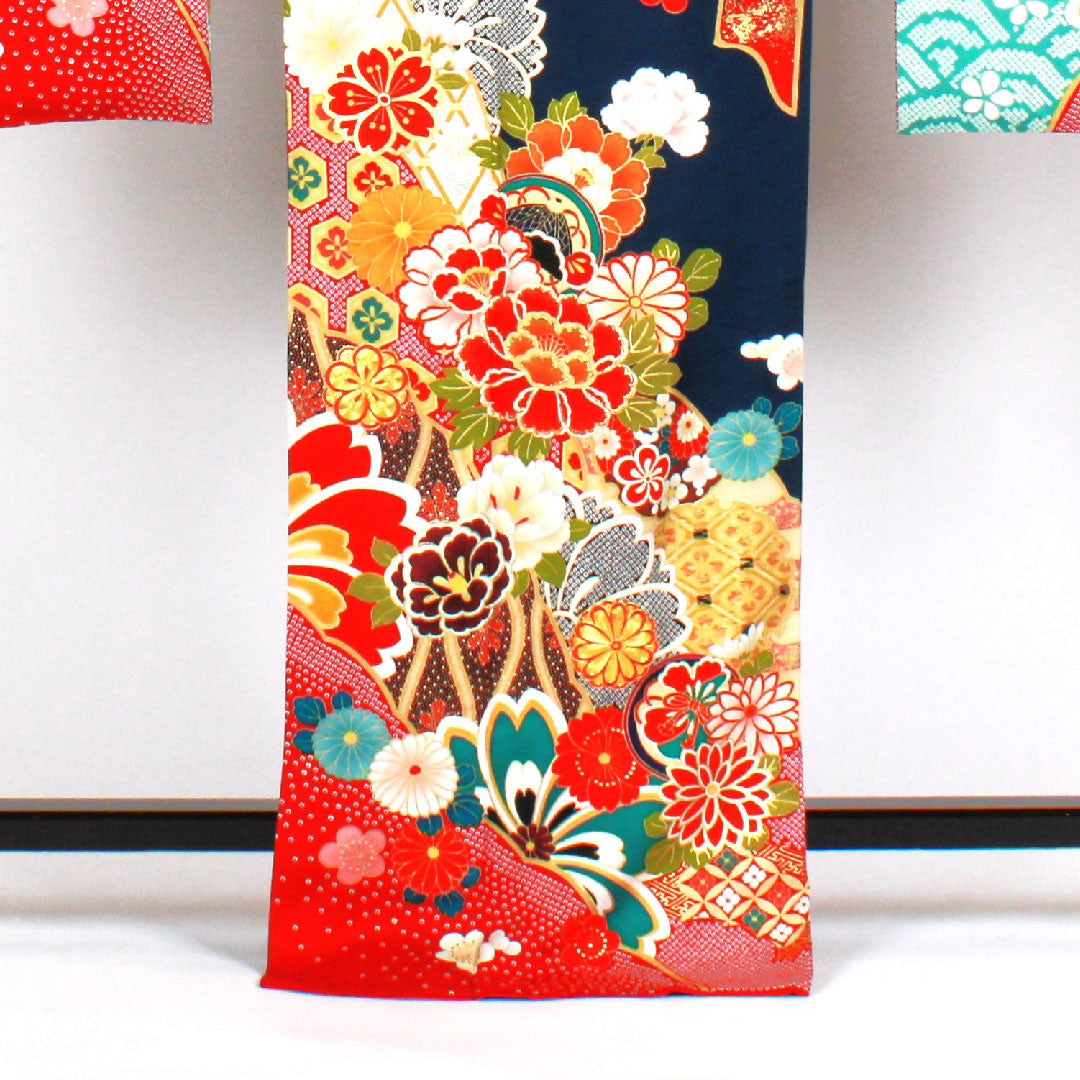 振袖 身丈170cm 裄丈68cm 袷  京友禅 熨斗に花模様 ポリエステル Sランク 紺系 1113000532618