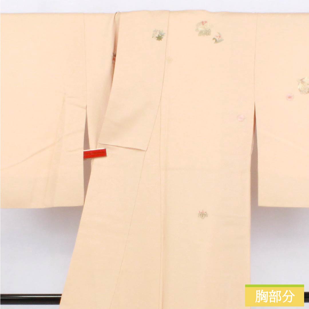訪問着 正絹 Sランク 袷 身丈155cm 裄丈58cm 薄肉色（うすにくいろ） 縫い紋 下り藤 刺繍 重ね衿付き 草花 橙系 1112006242326