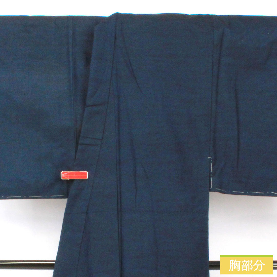 男物 正絹 Aランク 身丈141.5cm 裄丈70cm 濃紺色（のうこんいろ） 紬地 羽織紐付き アンサンブル 袷 紺系 1119001593418